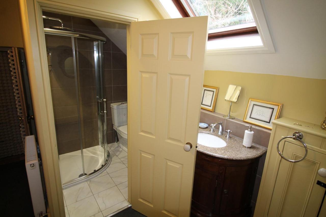 The Coach House Villa Whitby Exterior foto