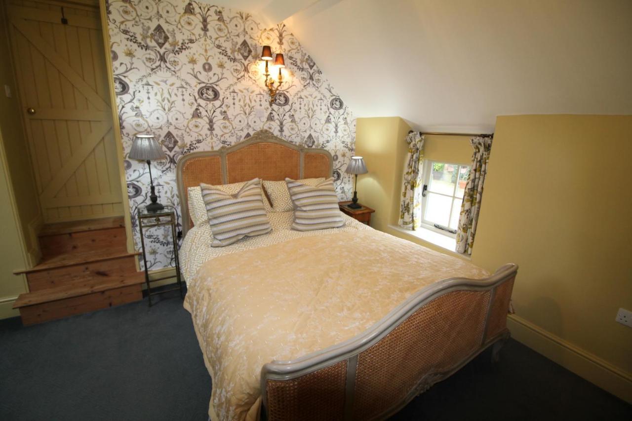 The Coach House Villa Whitby Exterior foto